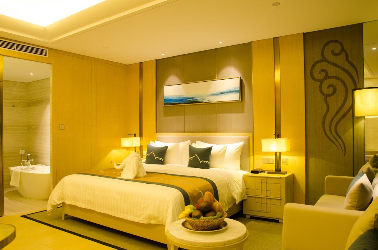 Grand New Century Hotel סניה מראה חיצוני תמונה