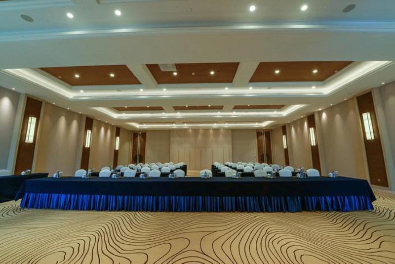 Grand New Century Hotel סניה מראה חיצוני תמונה